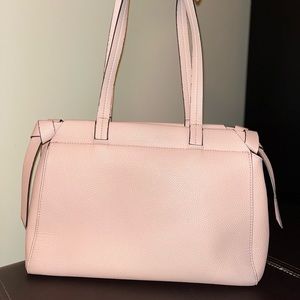 Baby pink tote bag - perfect for travel and work